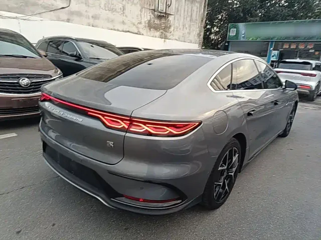 BYD Han — Фото автомобиля 6