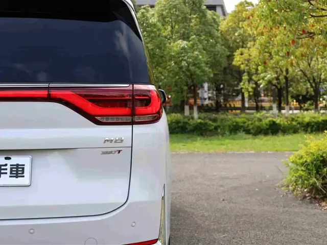 GAC Trumpchi M8 — Фото автомобиля 8