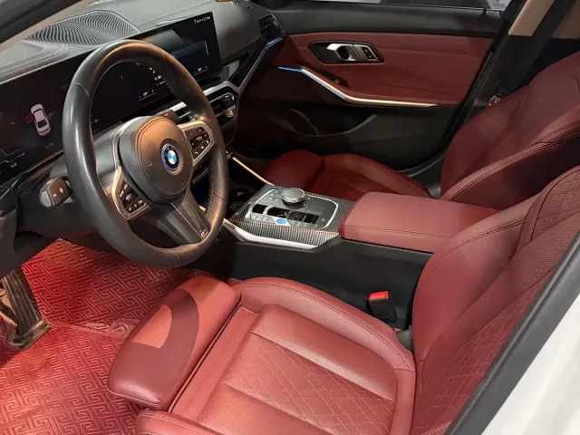 BMW i3 — Фото автомобиля 8