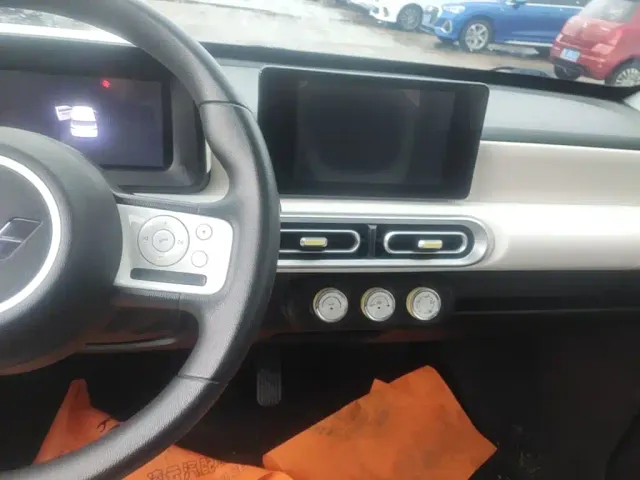Wuling Hongguang Mini EV — Фото автомобиля 12