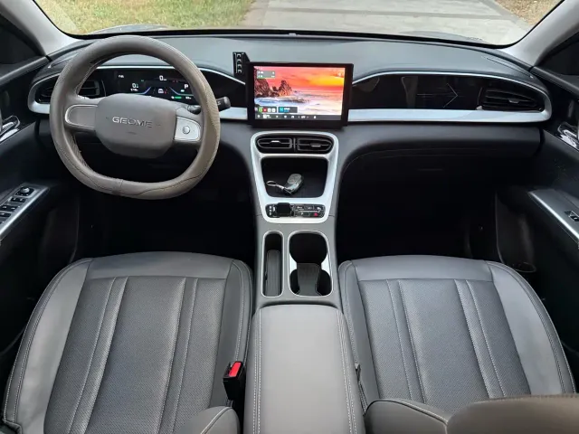 Geely Starry Wish — Фото автомобиля 11