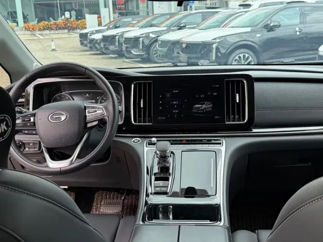 GAC Trumpchi M8 — Фото автомобиля 16