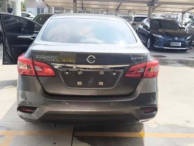 Nissan Sylphy — Фото автомобиля 5