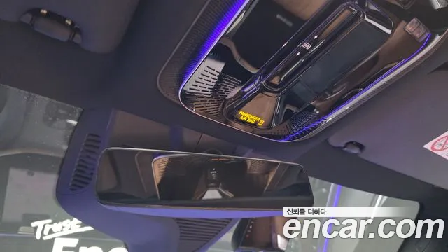 Mercedes-Benz E-Class — Фото автомобиля 26