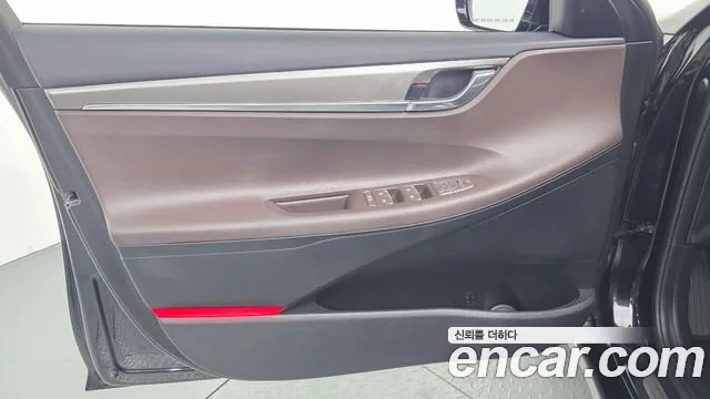 Hyundai Grandeur New — Фото автомобиля 13