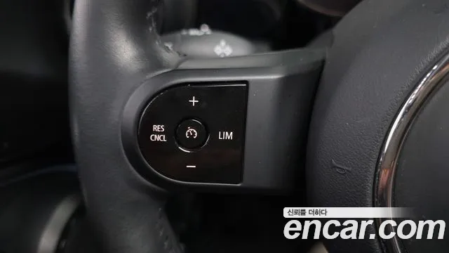 MINI Cooper — Фото автомобиля 29