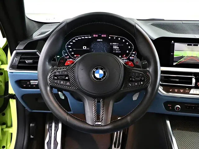BMW M4 — Фото автомобиля 10
