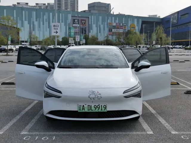 GAC Aion S MAX — Фото автомобиля 14