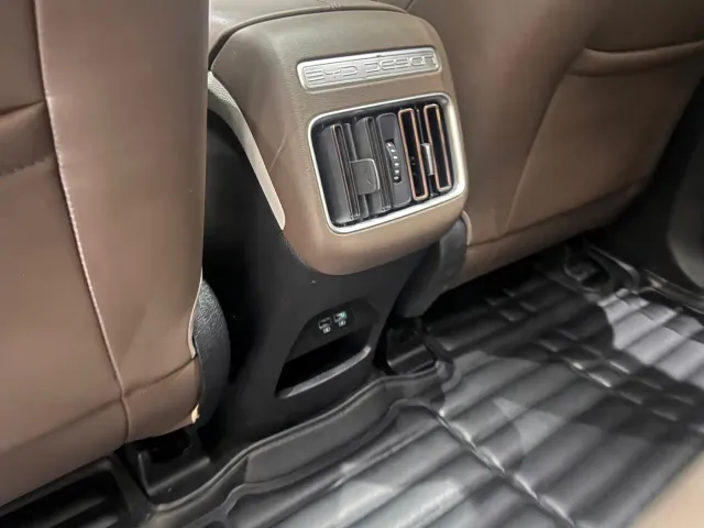 BYD Song Pro — Фото автомобиля 18