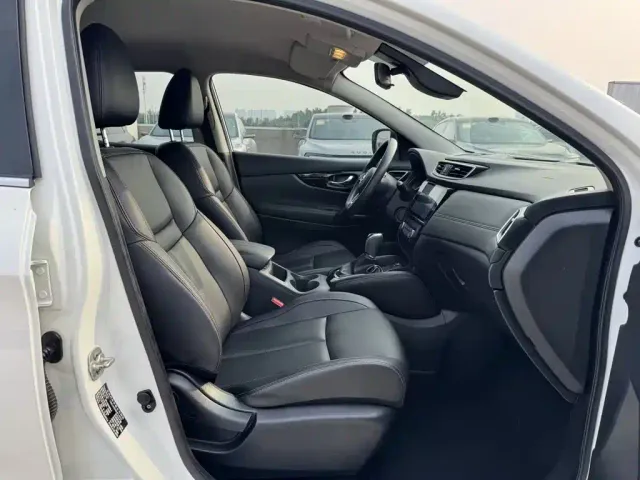 Nissan Qashqai — Фото автомобиля 15