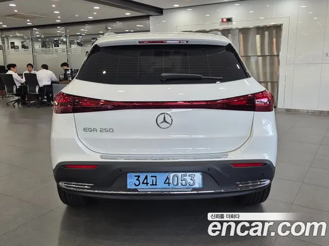 Mercedes-Benz EQA H243 — Фото автомобиля 7
