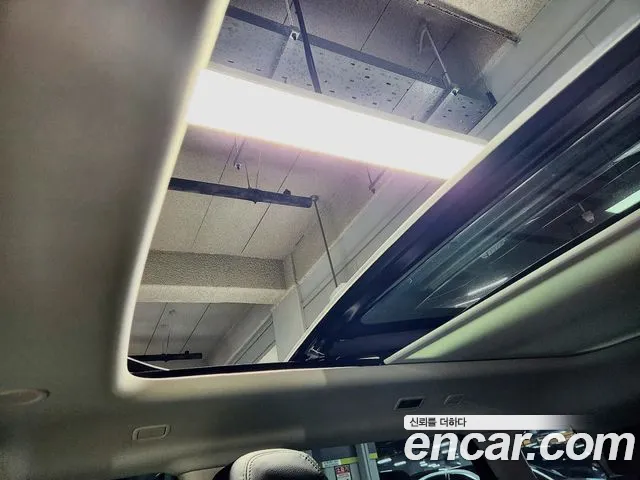 Land Rover Range Rover Evoque — Фото автомобиля 19