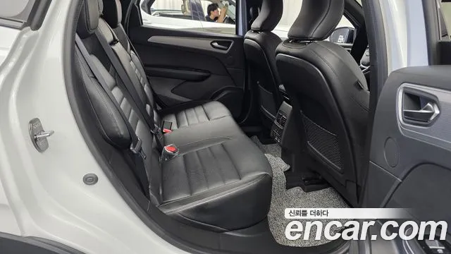 Renault Korea XM3 — Фото автомобиля 17