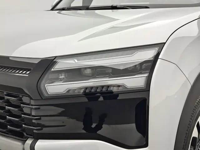 Wuling Starlight 560 — Фото автомобиля 15