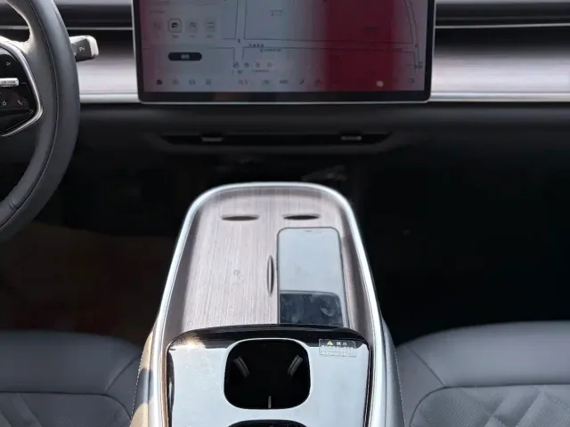 Changan Qiyuan A07 — Фото автомобиля 12