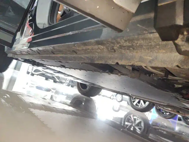 Geely Galaxy Starship 7 EM-i — Фото автомобиля 20