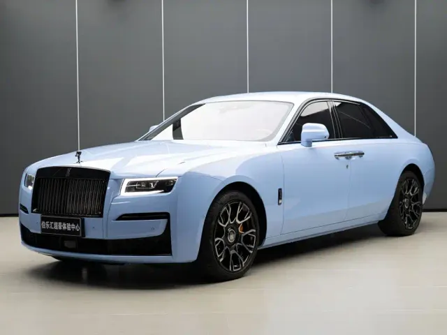 Rolls-Royce Ghost — Фото автомобиля 2