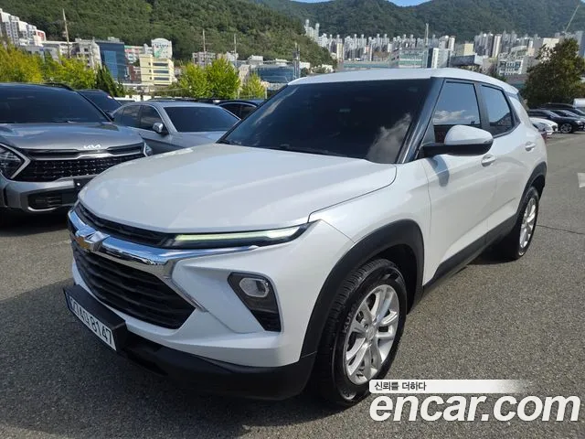Chevrolet Trailblazer New — Фото автомобиля 2