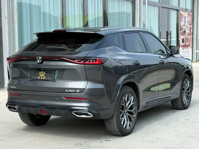 Changan UNI-Z — Фото автомобиля 6