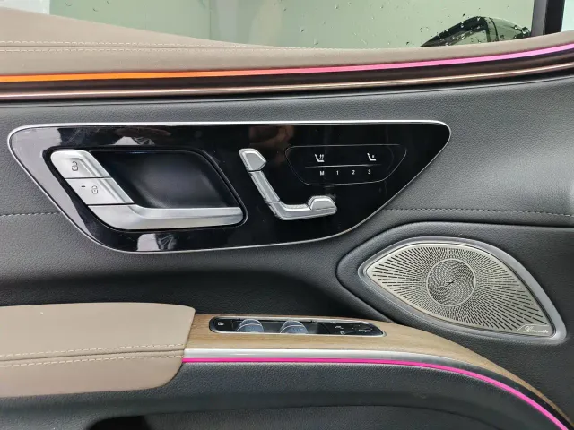 Mercedes-Benz EQS — Фото автомобиля 17