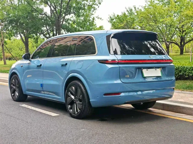 Li Auto Li Xiang L9 2022 Max — Фото автомобиля 4