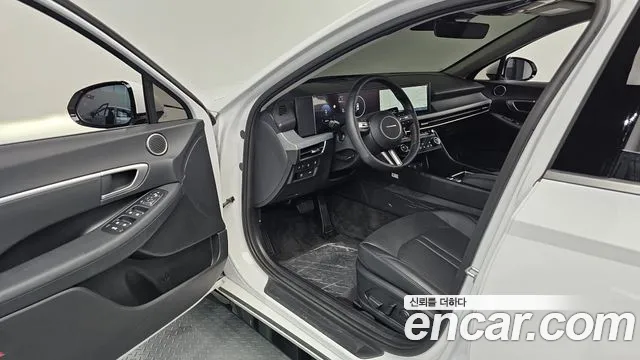 Hyundai Sonata — Фото автомобиля 15