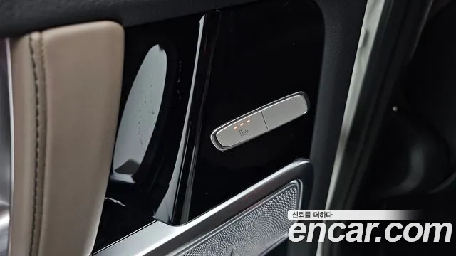 Mercedes-Benz G-Class — Фото автомобиля 30