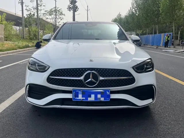 Mercedes-Benz C-Class — Фото автомобиля 2