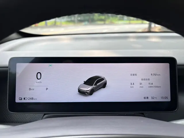 Leapmotor Lafa 5 — Фото автомобиля 14