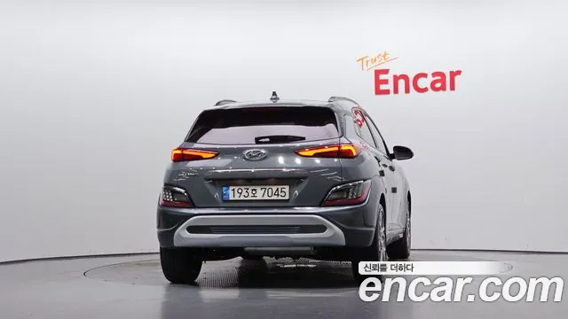 Hyundai Kona — Фото автомобиля 4