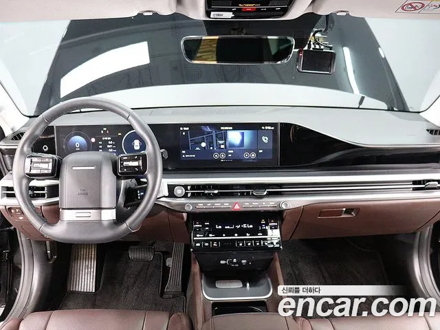 Hyundai Grandeur GN7 — Фото автомобиля 13
