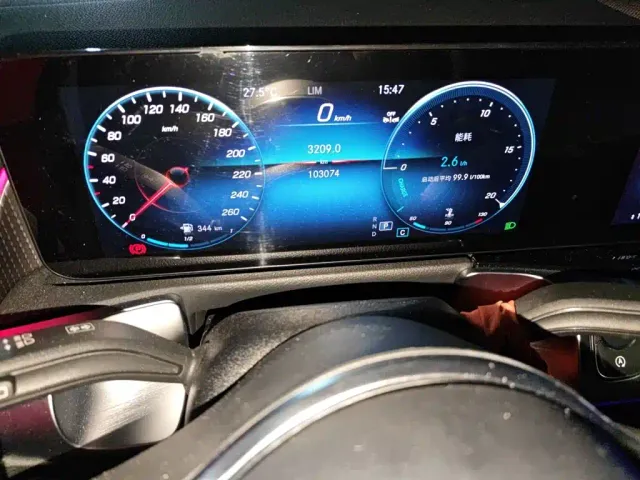 Mercedes-Benz Mercedes-Benz GLB 2023 GLB 220 Dynamic — Фото автомобиля 7