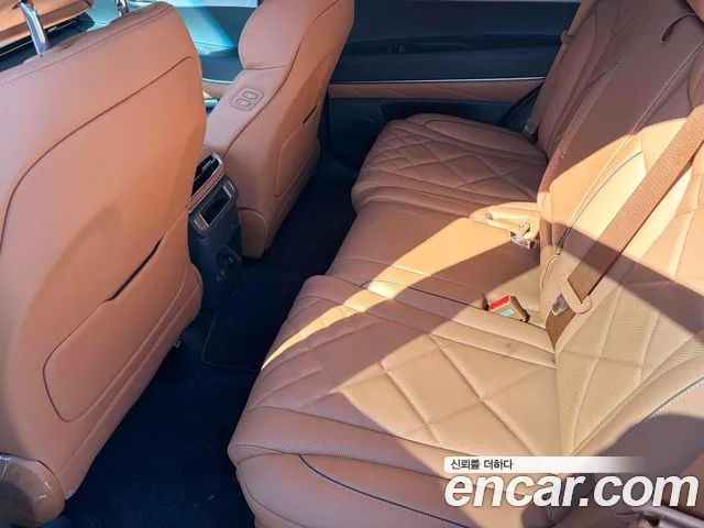 Genesis GV80 — Фото автомобиля 13
