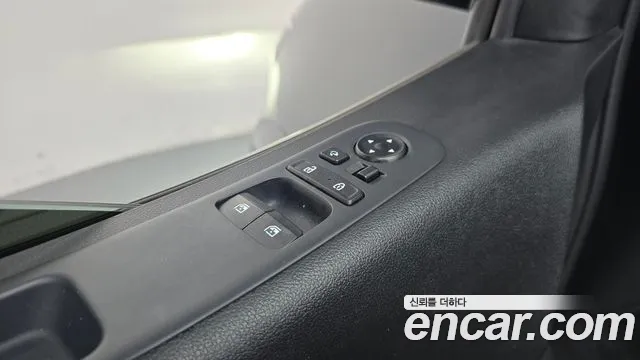 Hyundai Staria — Фото автомобиля 30