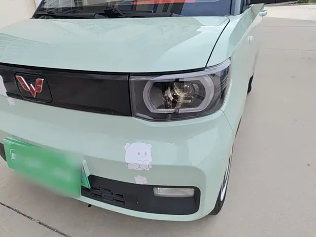 Wuling Hongguang Mini EV — Фото автомобиля 23
