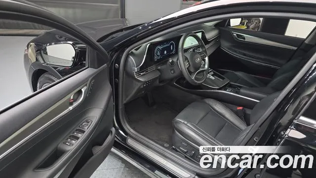 Hyundai Grandeur — Фото автомобиля 10
