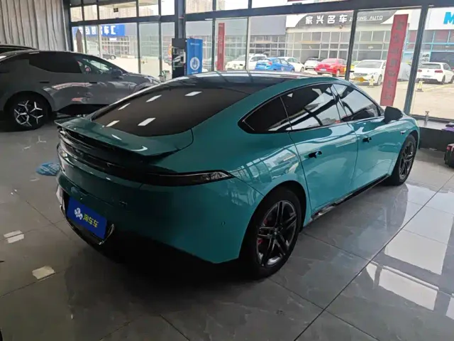 Dongfeng eπ 007 — Фото автомобиля 3