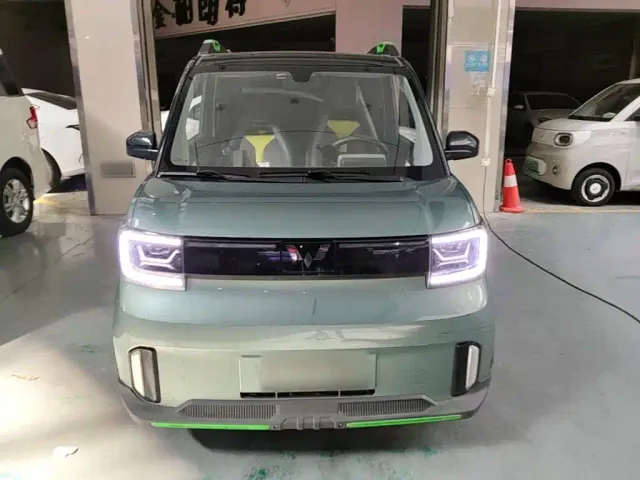 Wuling Hongguang Mini EV — Фото автомобиля 2