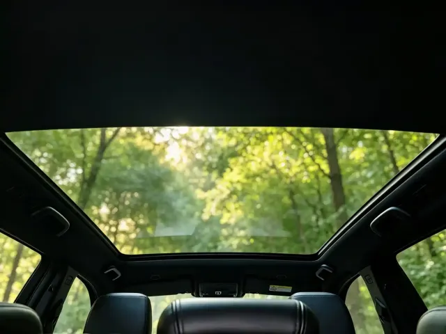 Land Rover Discovery Sport — Фото автомобиля 21