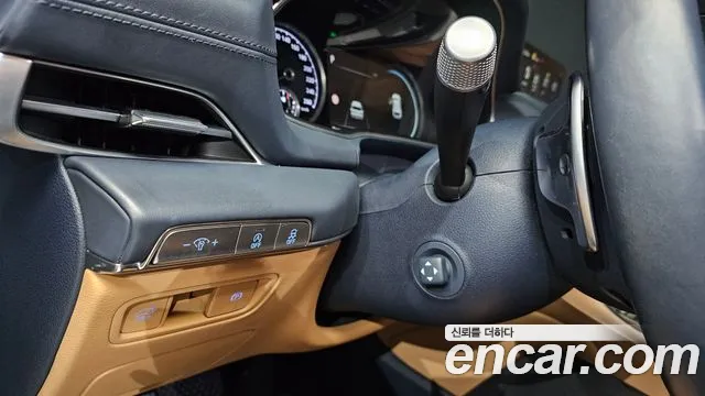 Genesis GV80 — Фото автомобиля 27