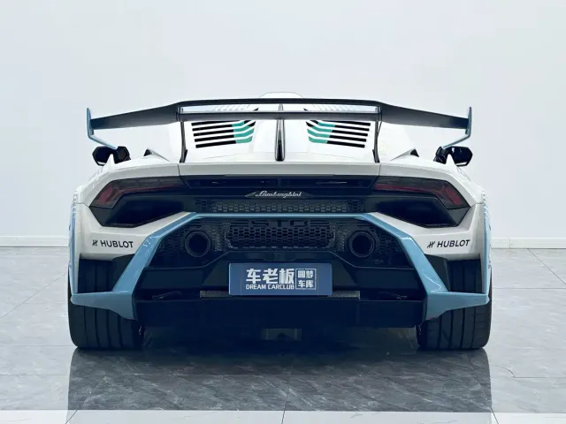 Lamborghini Huracan — Фото автомобиля 5