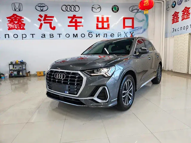 Фотография автомобиля — Audi Q3