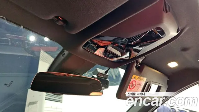 BMW 1 Series F40 — Фото автомобиля 26