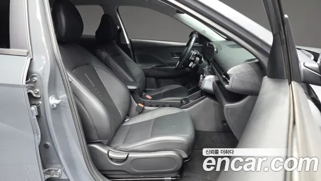 Hyundai Kona — Фото автомобиля 17