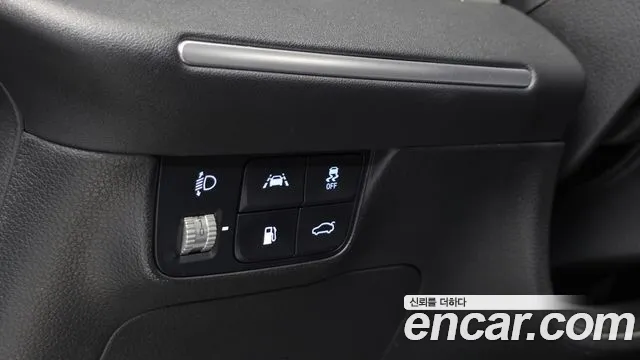 Hyundai Grandeur Новый Grandeur IG 3.0 LPi (Для проката) — Фото автомобиля 17