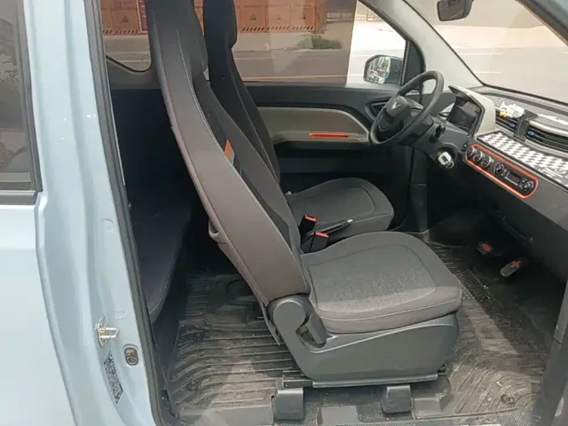 Wuling Hongguang Mini EV — Фото автомобиля 24
