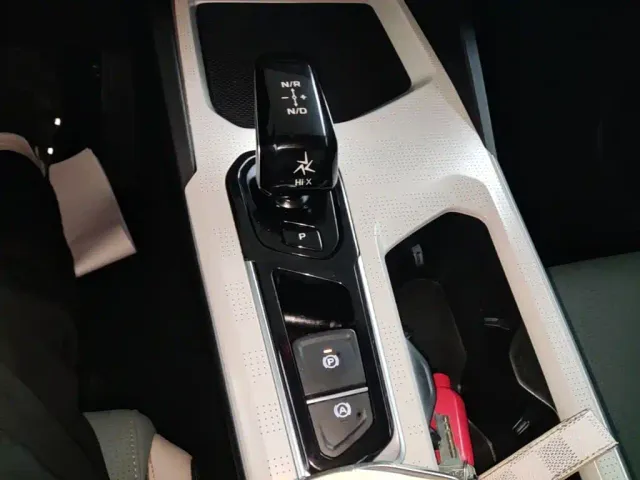 Geely Emgrand L — Фото автомобиля 13