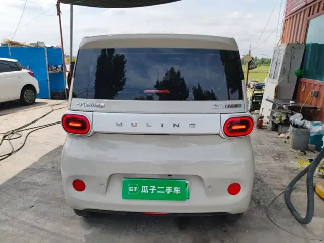 Wuling Hongguang Mini EV — Фото автомобиля 5