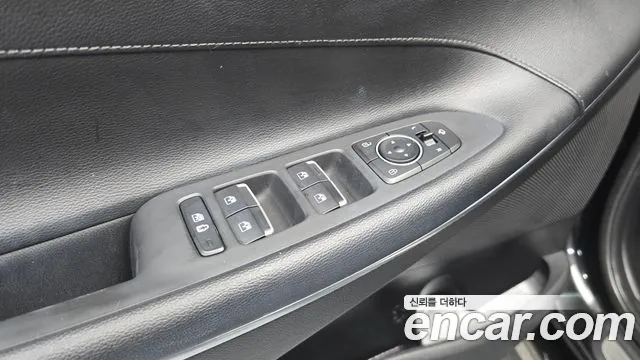 Hyundai Grandeur (New) Hybrid — Фото автомобиля 30