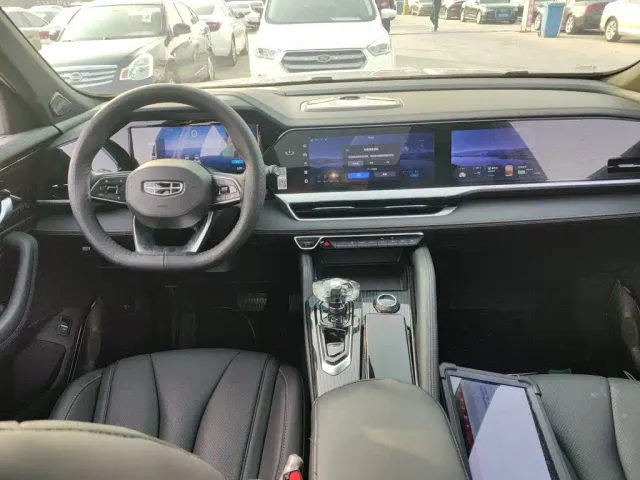 Geely Xingyue L — Фото автомобиля 11